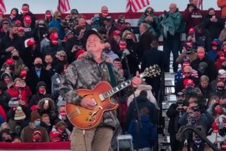 TED NUGENT Performs National Anthem At TRUMP Rally, Calls TRUMP ‘The Greatest President In Our Lifetime’ (Video)