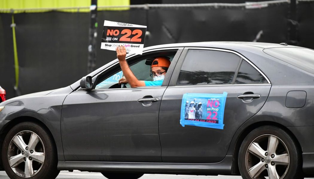 Uber can continue to push pro-Prop 22 messages at drivers in its app, court says