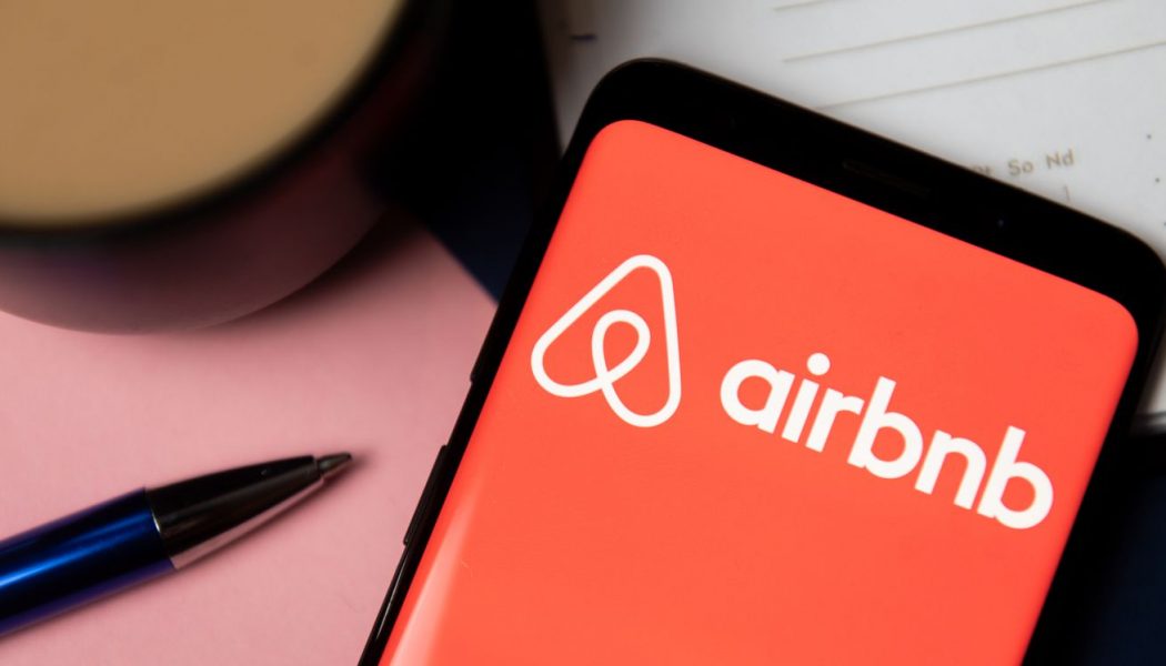 Airbnb’s Chinese data policies reportedly cost it an executive