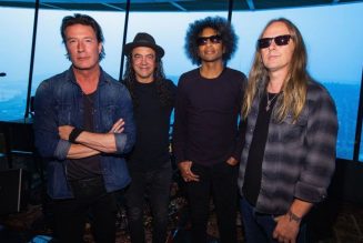 ALICE IN CHAINS To Be Honored by METALLICA, KORN And More At Museum Of Pop Culture Ceremony