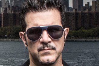 ANTHRAX’s CHARLIE BENANTE Says His Quarantine Jams Helped Him Become Creative Again