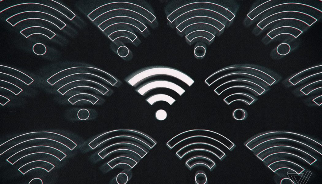 FCC votes to open up more Wi-Fi spectrum