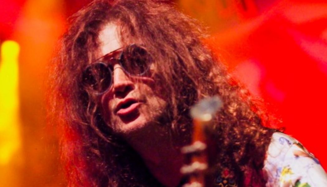 GLENN HUGHES Pays Tribute To KEN HENSLEY: He Was ‘An Incredible Songwriter, Guitarist And Keyboard Player’