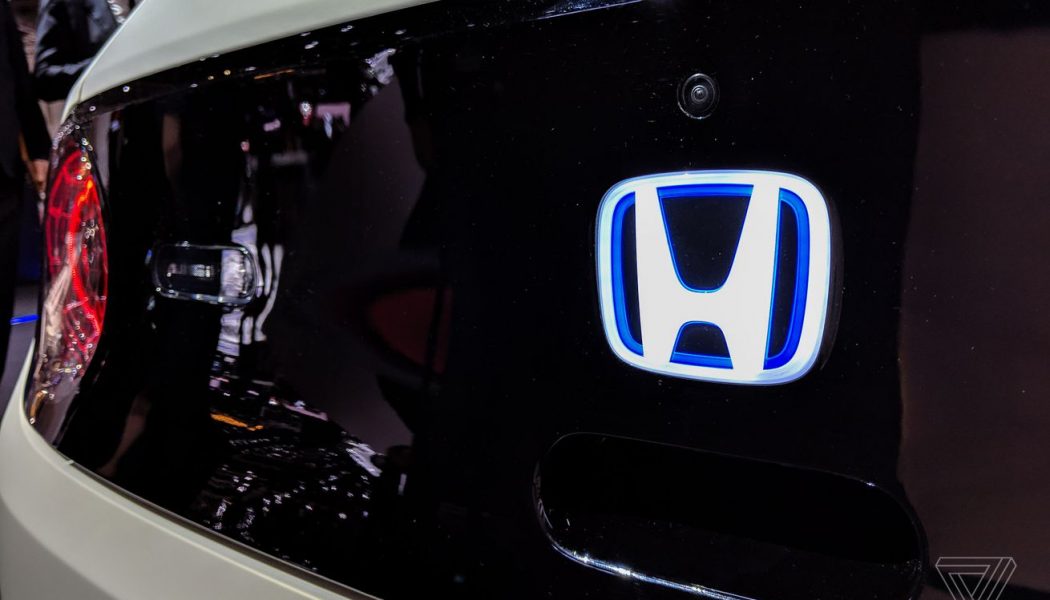 Honda’s new Legend sedan will drive itself on busy highways in 2021