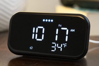 Lenovo’s Smart Clock Essential is a slightly smarter bedside clock