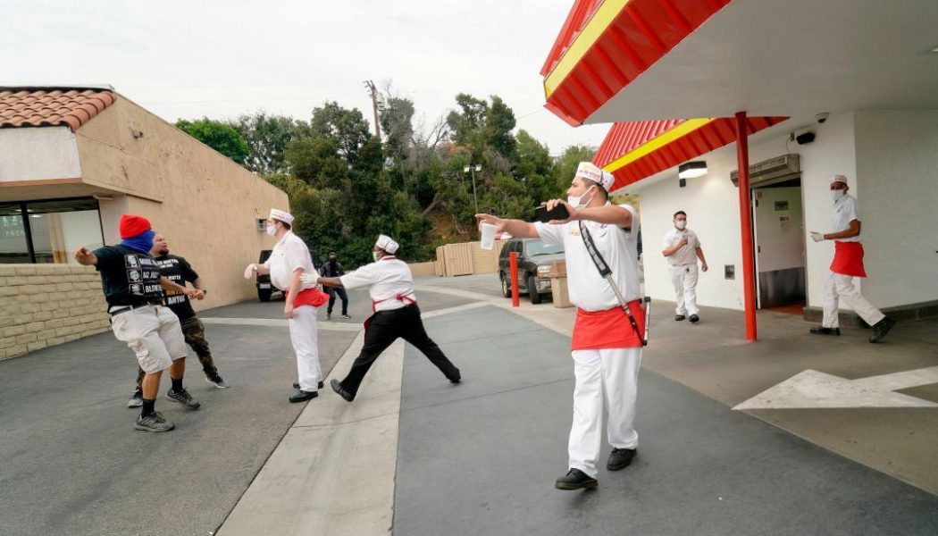 Locals Waited Over 14 Hours For Colorado’s First In-N-Out Burger