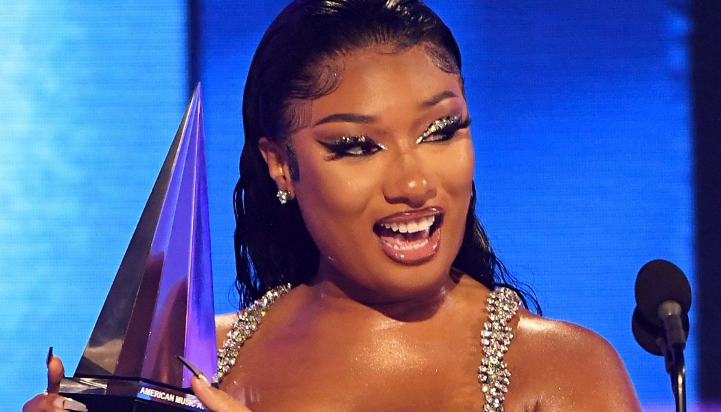 Megan Thee Stallion Performs “Body” at 2020 American Music Awards: Watch