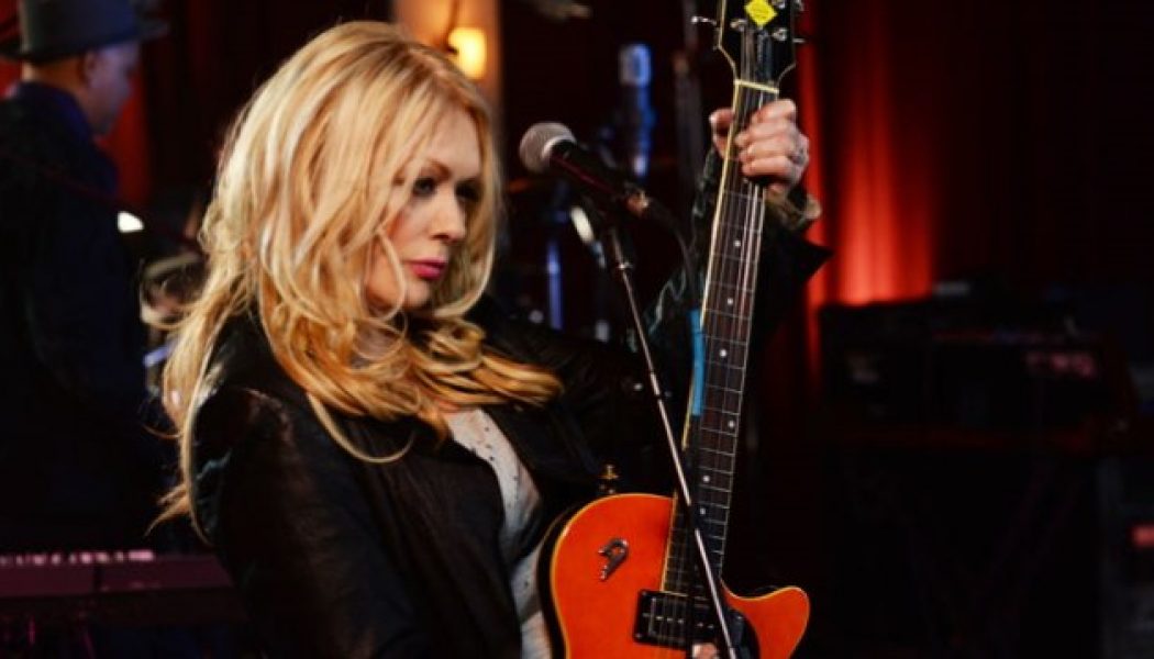 NANCY WILSON’s Debut Solo Album To Include Guest Appearances By SAMMY HAGAR, DUFF MCKAGAN And TAYLOR HAWKINS