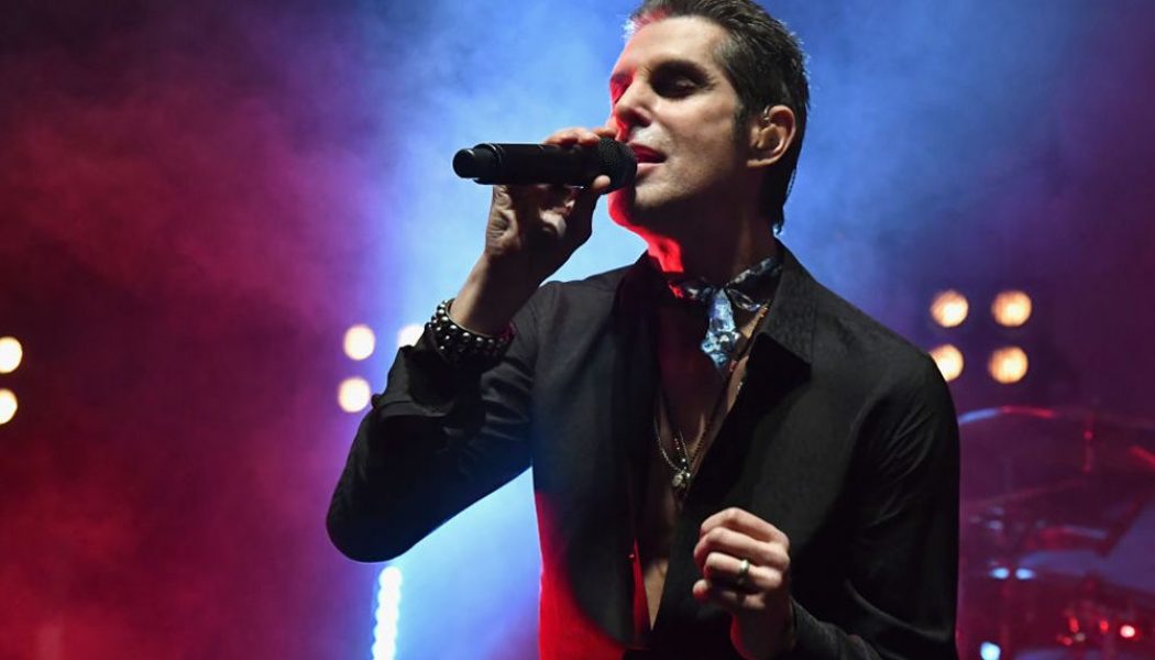 Perry Farrell’s Voice Box Was Temporarily Removed During Spinal Surgery