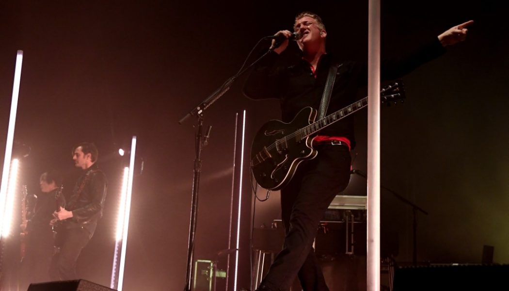 Queens of the Stone Age to Share Unreleased Concert to Benefit 2015 Paris Terrorist Attack Victims