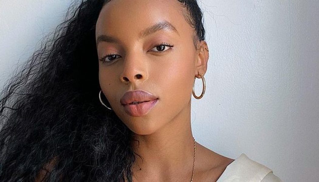 This Beauty Product Is Following Me on Instagram—Here’s Why It’s So Popular