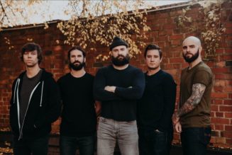 AUGUST BURNS Shares Cover Of SYSTEM OF A DOWN’s ‘Chop Suey!’