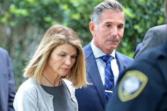 Aunt Becky aka Lori Loughlin Released After Skid Bid For College Admissions Scam