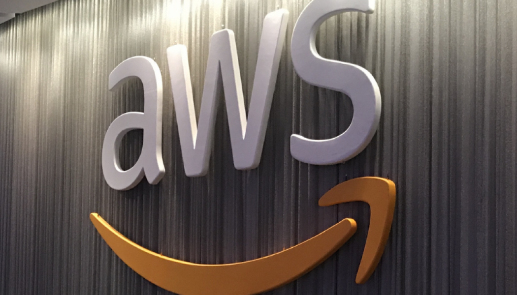 AWS Partners with BlackBerry to Drive Intelligent Vehicle Data Platform