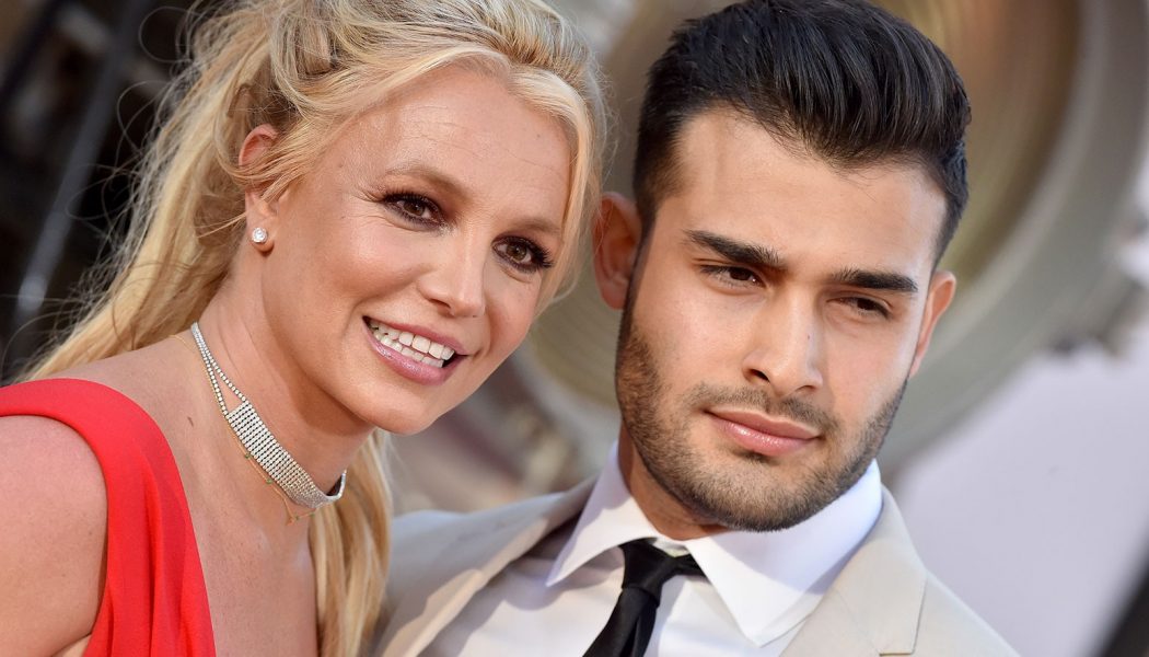 Britney Spears’ Boyfriend Sam Asghari Reveals He Recently Tested Positive for Coronavirus