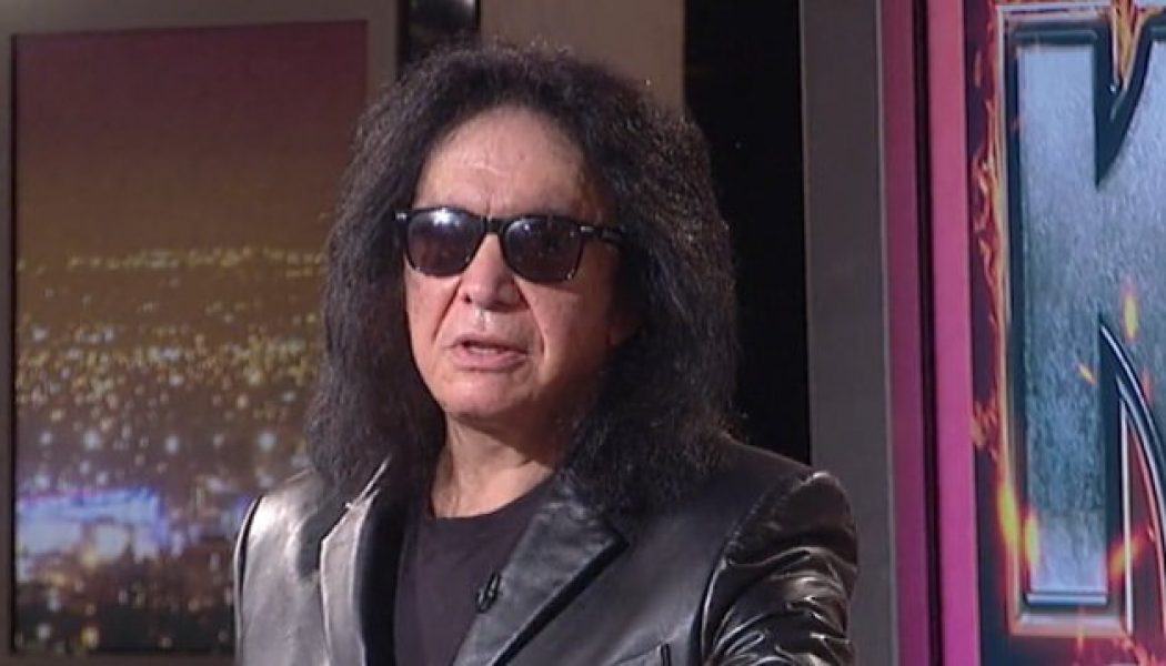 GENE SIMMONS On EDDIE VAN HALEN: No Guitarist Since JIMI HENDRIX Had That Kind Of Impact