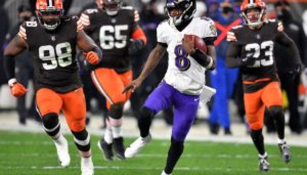 Lamar Jackson Denies He Dropped A Deuce During Last Night’s MNF Game