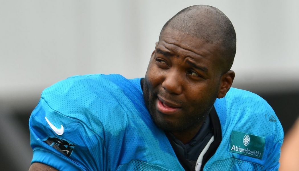 No, NFL player Russell Okung is not being paid in Bitcoin