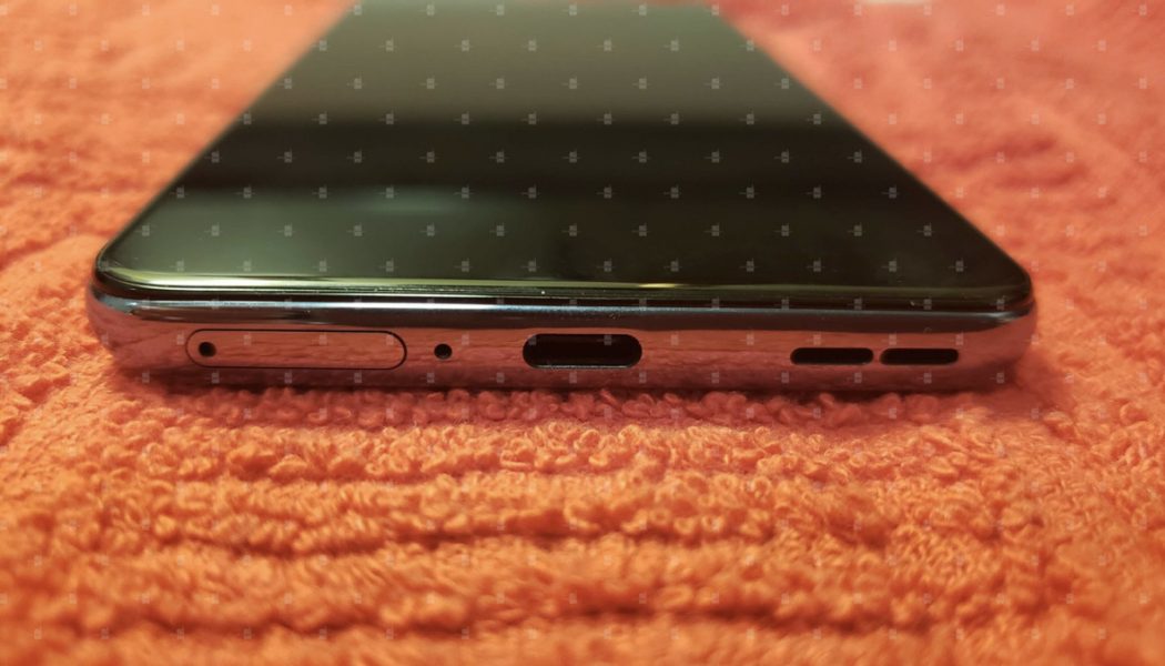 OnePlus 9 leak shows off the upcoming 2021 flagship in photos