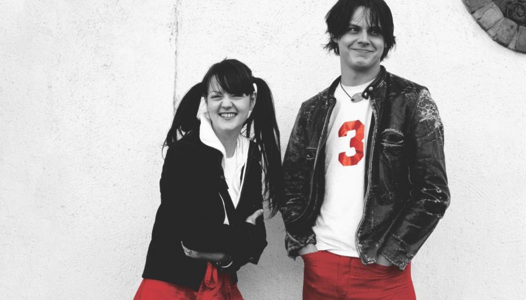 The White Stripes’ ‘Greatest Hits’ Goes Top 10 on Album Sales Chart