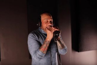 Watch Ex-KILLSWITCH ENGAGE Frontman HOWARD JONES Sing Stunning Rendition Of LYNYRD SKYNYRD’s ‘Simple Man’