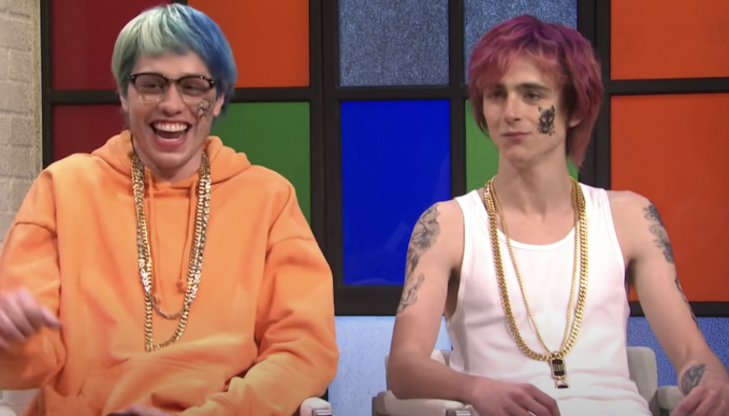 Watch Timothée Chalamet and Pete Davidson Play Clueless SoundCloud Rappers in SNL Sketch