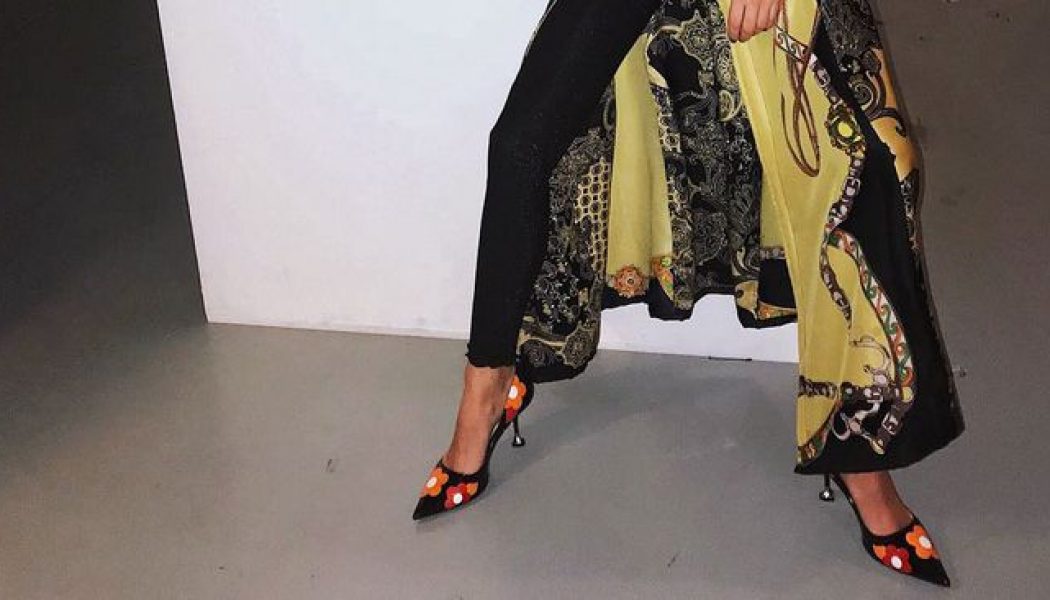 Yes, You Can Wear Your Leggings With Fancy Clothes—Here’s How