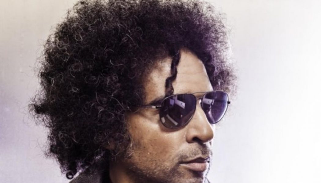 ALICE IN CHAINS’ WILLIAM DUVALL Pays Tribute To NEW YORK DOLLS Guitarist SYLVAIN SYLVAIN