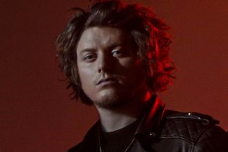 ASKING ALEXANDRIA’s BEN BRUCE: ‘I Was Really In A Dark Place For A Very, Very Long Time’