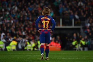 Barcelona Plan to Keep Antoine Griezmann Despite Hunt for New Striker