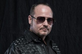 Former ICED EARTH Singer TIM ‘RIPPER’ OWENS Says He ‘Never Talked Politics’ With JON SCHAFFER