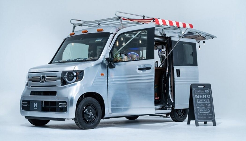 Honda Turns Cute Van Into a Cafe, Fit Into a Pseudo-Crossover for Tokyo Auto Salon