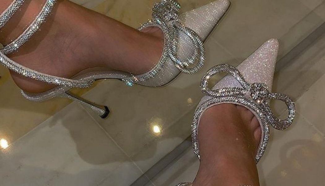 If You’re a Shoe Person, Prepare to Gawp at These Cinderella Shoes