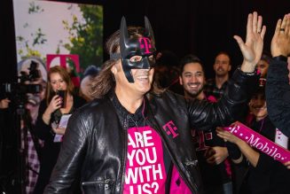 John Legere is considering becoming the Un-Candidate