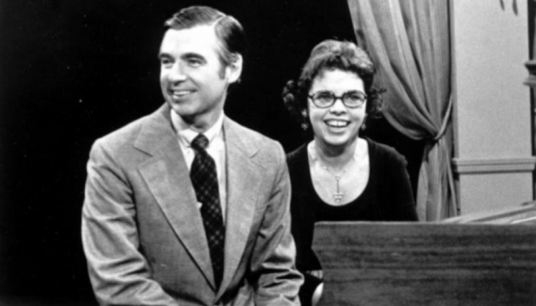 R.I.P. Joanne Rogers, Wife of Fred Rogers Dead at 92