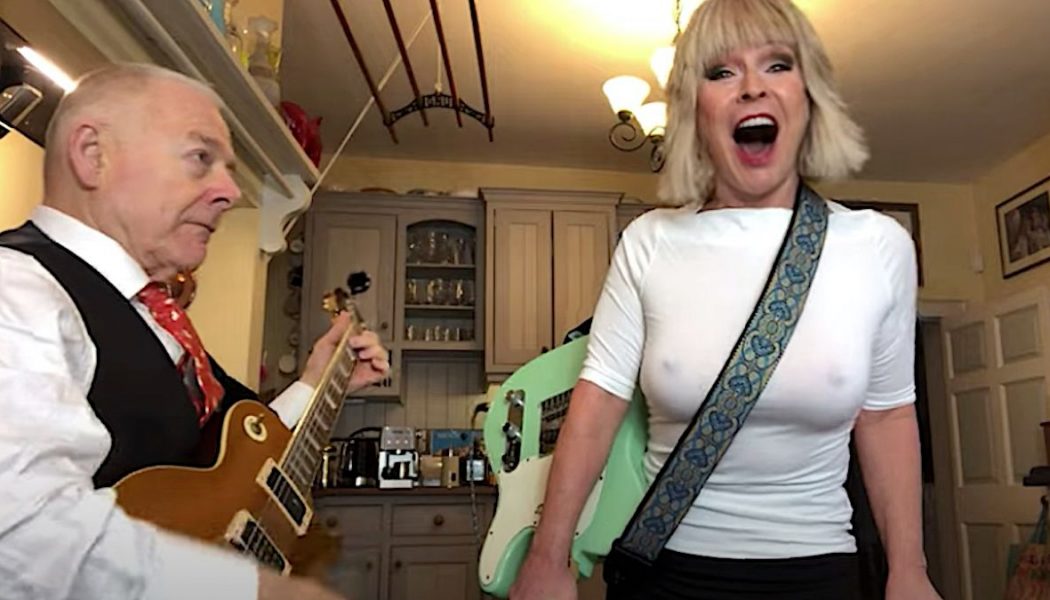 Robert Fripp and Toyah Take on “I Love Rock ‘n’ Roll”: Watch