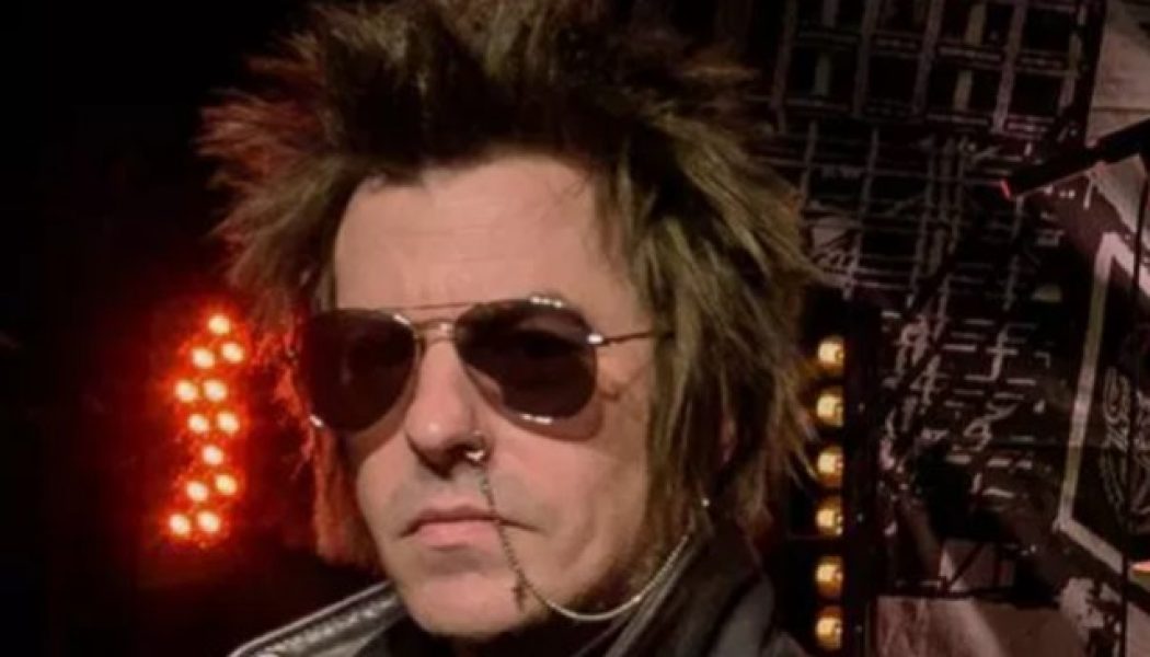 SKID ROW’s RACHEL BOLAN Pays Tribute To NEW YORK DOLLS Guitarist SYLVAIN SYLVAIN