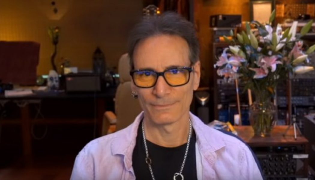 STEVE VAI Pays Tribute To ALEXI LAIHO: He ‘Was A Fiercely Confident And Monstrous Guitar Commander Of The Highest Order’