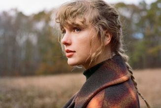 Taylor Swift’s Evermore Returns to U.K. Chart Summit