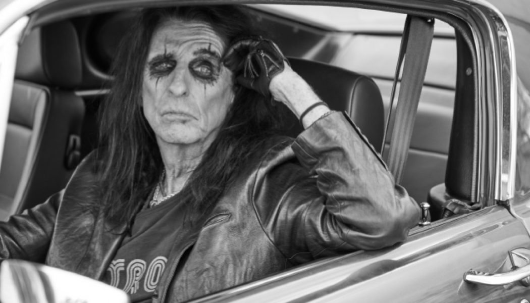 Watch ALICE COOPER Sing Surprise Original Song For Ailing ZAK NILSSON