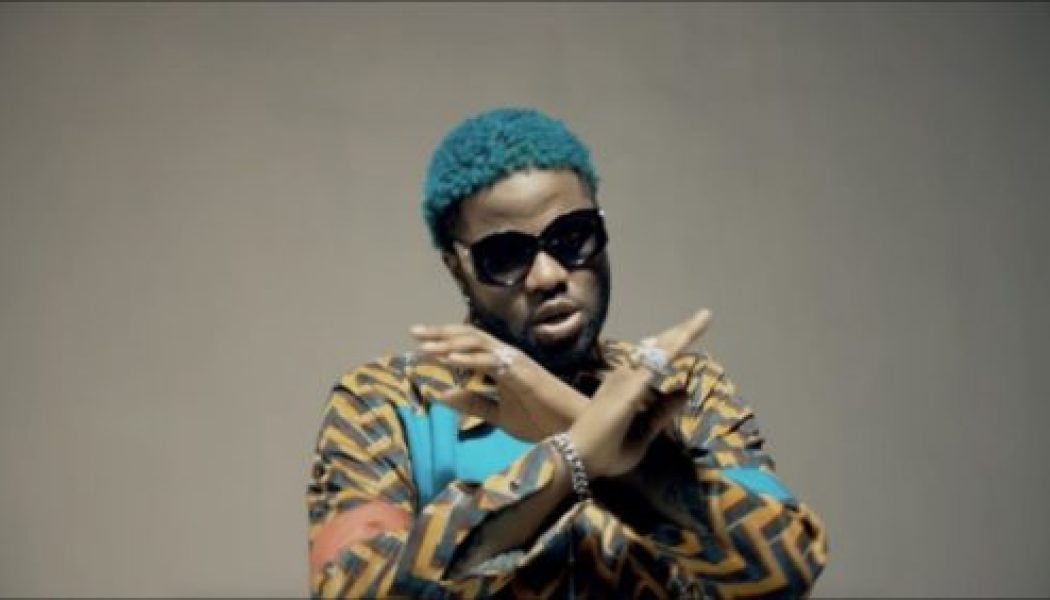 Watch Skales Working On New Music And Album