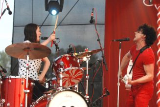 White Stripes Share Previously Unreleased ‘Seven Nation Army’ Performance From Bonnaroo 2007