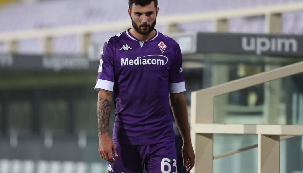 Wolverhampton Wanderers recall Patrick Cutrone from Fiorentina