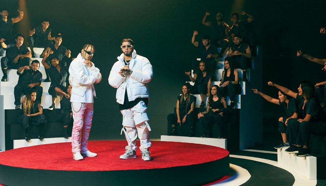 Anuel AA & Ozuna Celebrate ‘Los Dioses’ Debuting at No. 1 on Top Latin Albums Chart