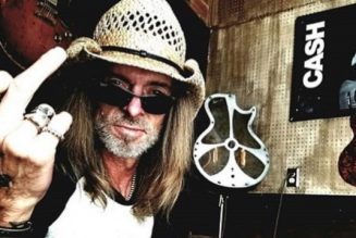 Ex-PANTERA Bassist REX BROWN On His Memoir: ‘There Was A Lot Of Stuff That I Didn’t Want In There That Was Put In’