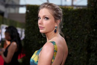 Taylor Swift’s Re-Recorded ‘Love Story’ Sells 10,000 in U.S. on First Day