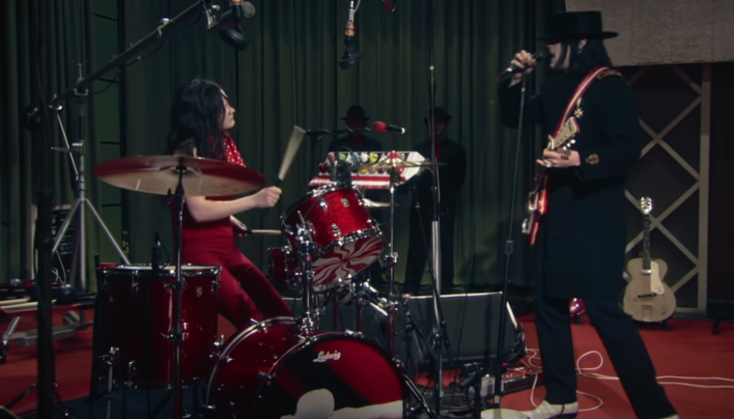 Watch The White Stripes Tear Through an Unearthed 2005 Live Performance