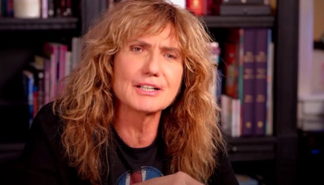 WHITESNAKE’s DAVID COVERDALE Hasn’t Gotten A COVID-19 Vaccine Yet: ‘Let The People Who Really Need It’ Get It First