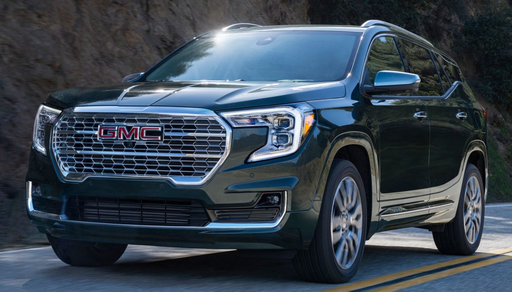 2022 GMC Terrain Adds Rugged-Looking AT4 Variant, More Tech