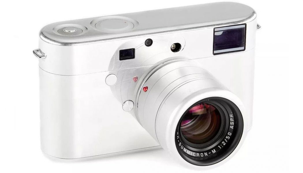 A Jony Ive and Marc Newson-designed Leica prototype is headed to auction